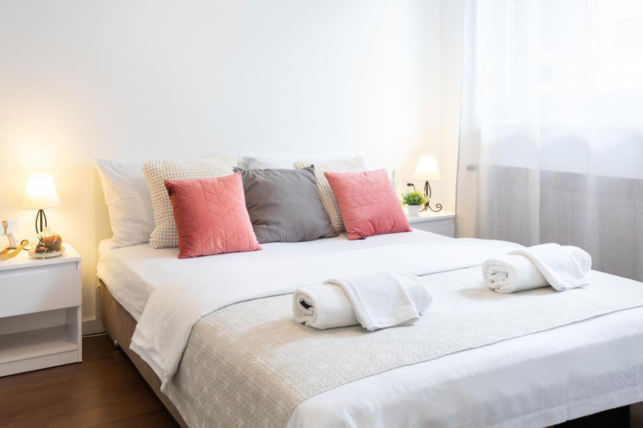 Sunny 2Bdr Apartment With A Balcony Zagreb Buitenkant foto