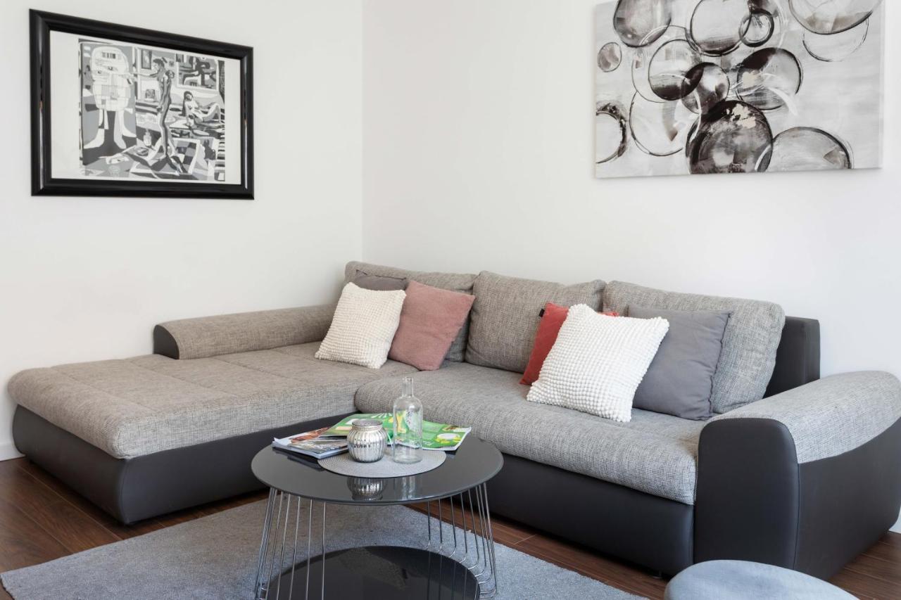 Sunny 2Bdr Apartment With A Balcony Zagreb Buitenkant foto