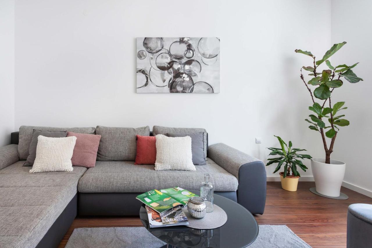Sunny 2Bdr Apartment With A Balcony Zagreb Buitenkant foto